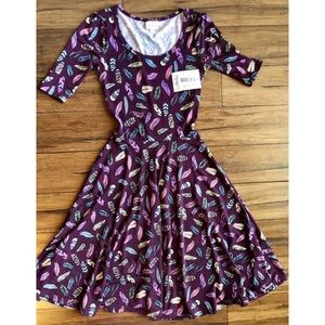 NWT Lularoe Nicole Dress XXS Feathers Unicorn!